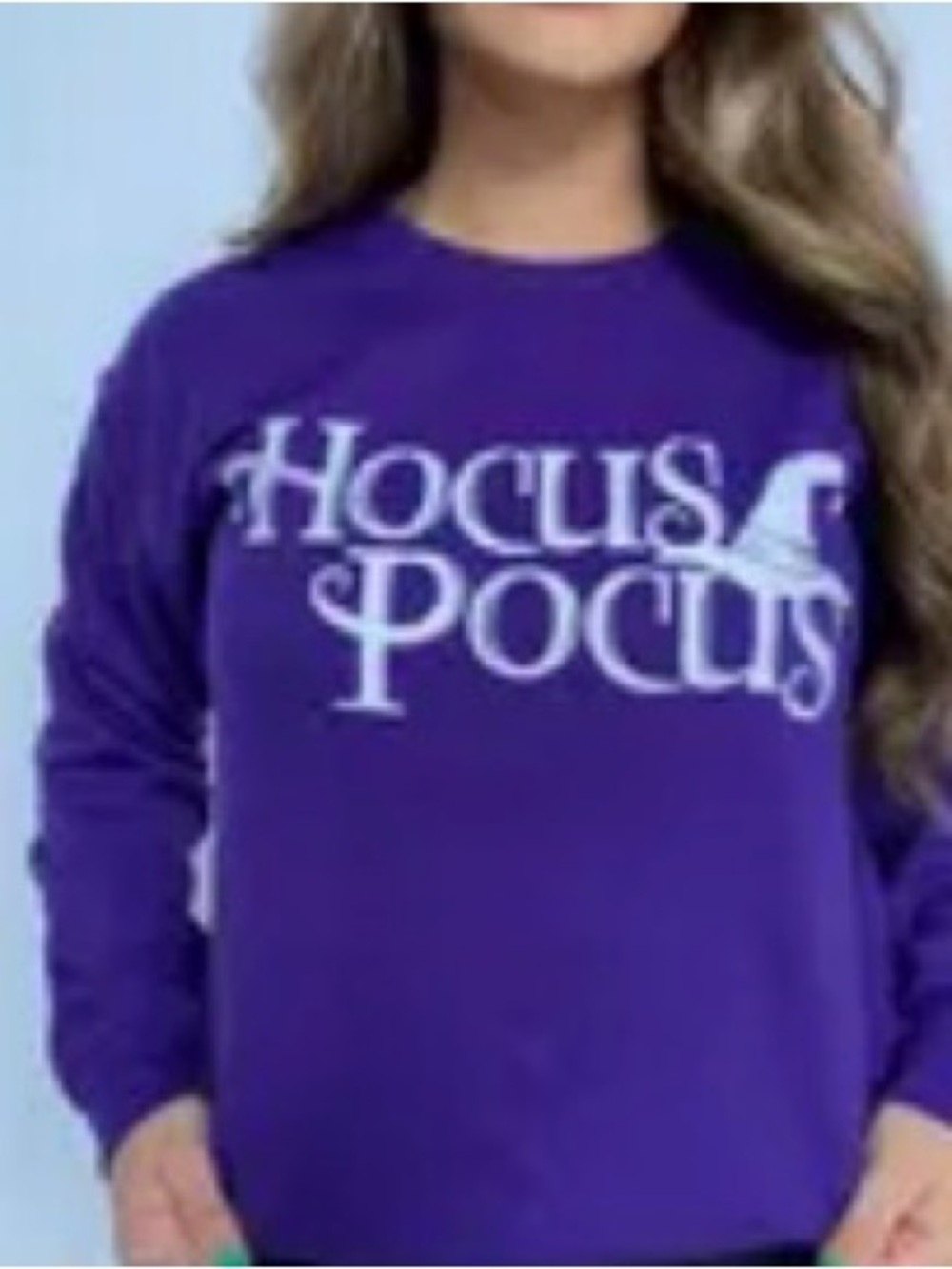 Hocus Pocus Purple Women’s Graphic Crewneck Sweatshirt Halloween Gildan Medium